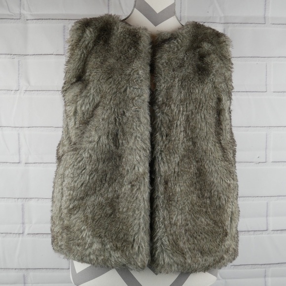 The Limited M/L faux fur vest tan/gray - Picture 2 of 9